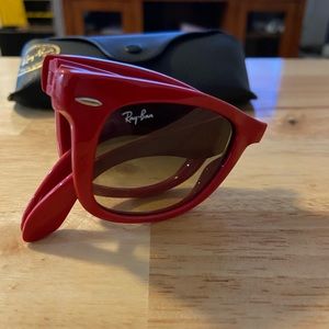 Ray-ban wayfarer folding